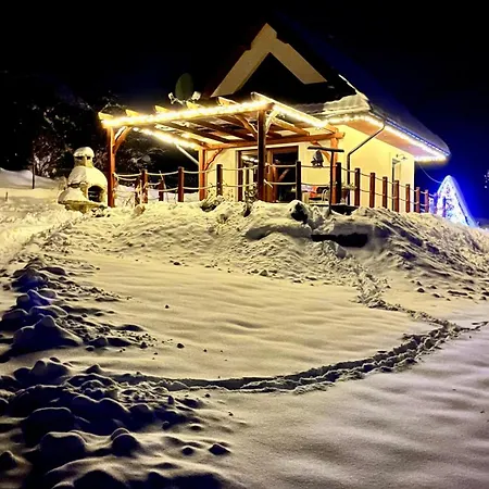 Holiday home Babiogorski Z Jacuzzi *