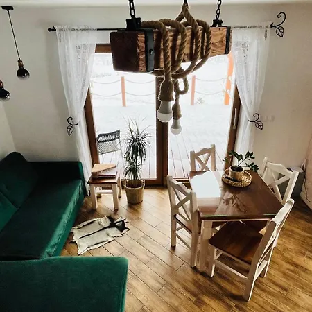 Holiday home Babiogorski Z Jacuzzi Zubrzyca Gorna